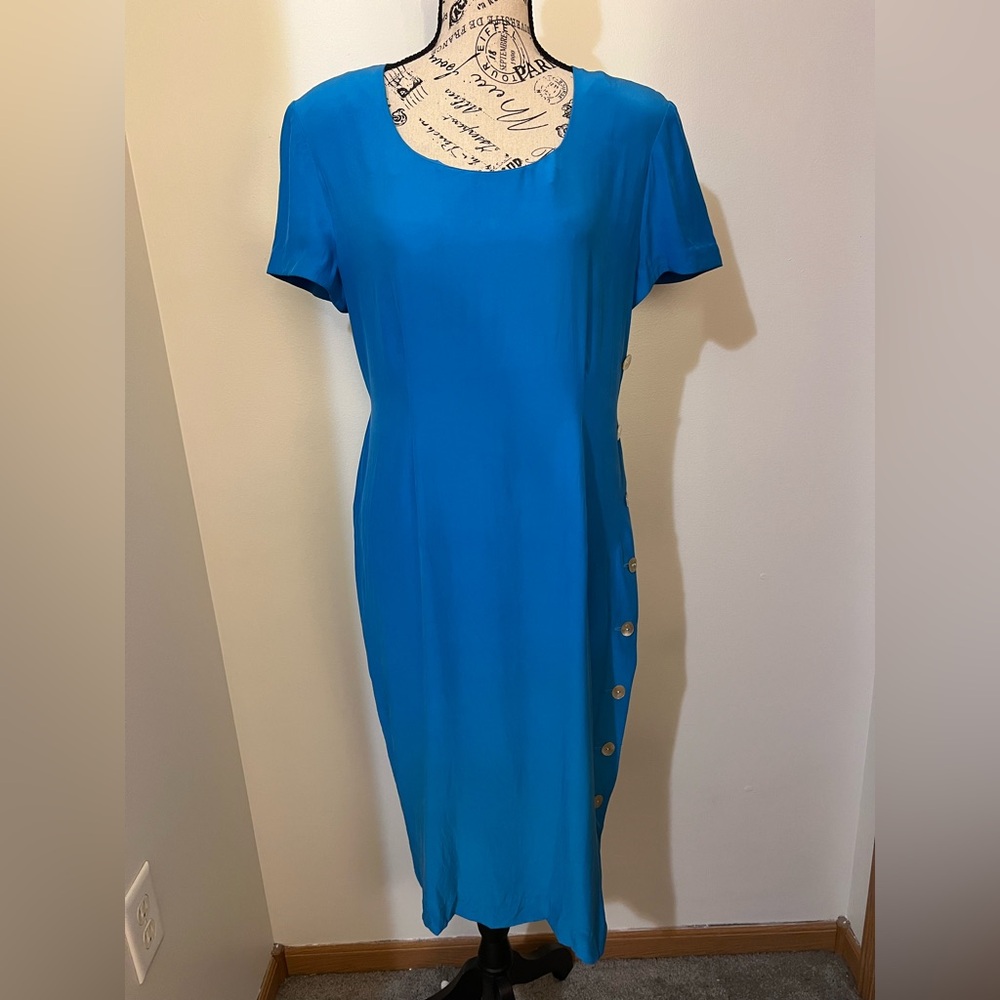 Maggy London 100% Silk Vintage Blue Asymmetrical Button Midi Dress/Size 12P